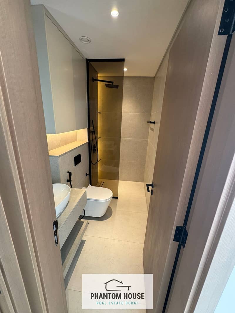 2BR Apartment | Marina & Downtown Views | Volna by Kasco - Image 8