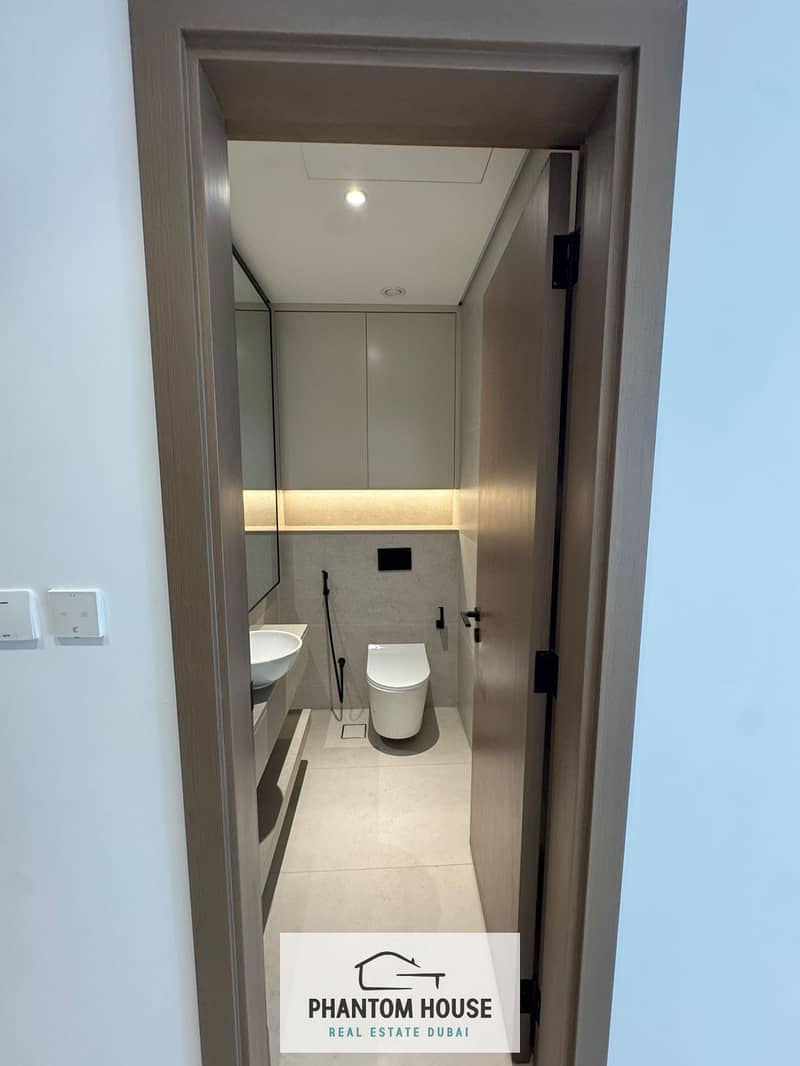 2BR Apartment | Marina & Downtown Views | Volna by Kasco - Image 10
