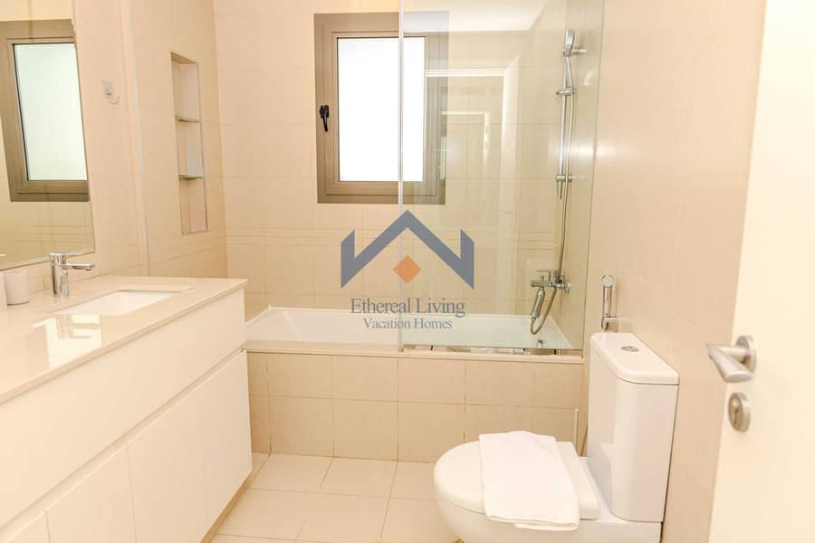 18 NaseemTownHouse26214. jpg