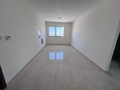 2 Bedroom Apartment for Rent in Al Jurf, Ajman - WhatsApp Image 2026-06-07 at 10.26. 25 AM. jpeg 2 Bedroom Apartment for Rent in Al Jurf, Ajman - WhatsApp Image 2026-06-07 at 10.26. 25 AM. jpeg