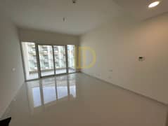 Ready to Move-in | Equipped Kitchen | Higher Floor | Balcony