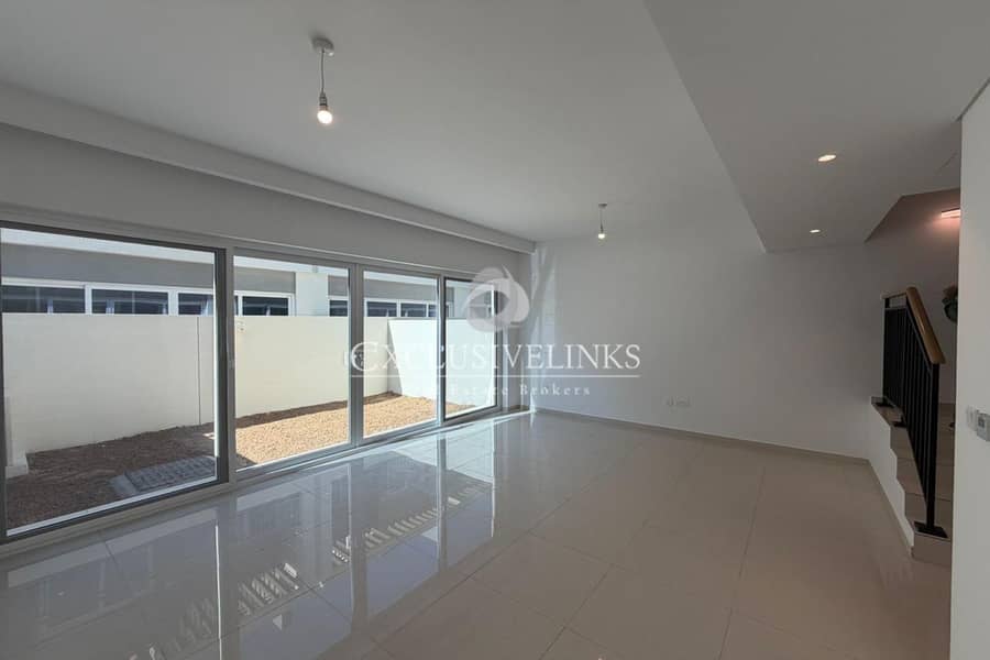 Vacant | 3 Bedroom Townhouse | Gated Community Vacant | 3 Bedroom Townhouse | Gated Community