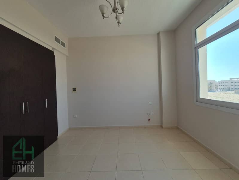 5 09cbf19e-e591-41ca-afd8-8d3c16be2507. jpg