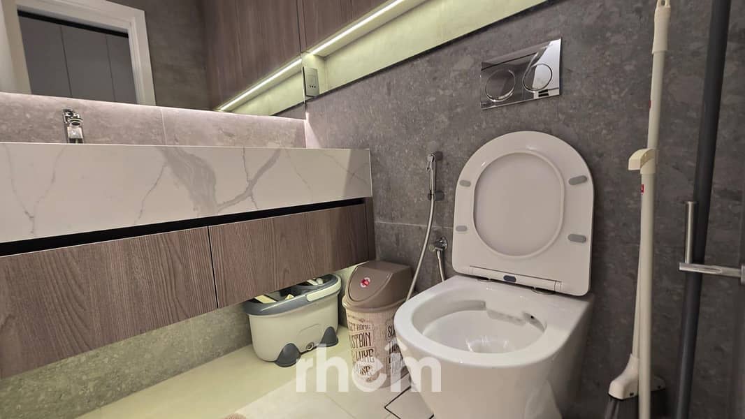 Modern Living | Spacious | Fully Furnished - Image 11