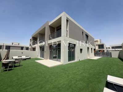 4 Bedroom Villa for Sale in Dubai South, Dubai - Single Row | Fantastic Location | Great Price 4 Bedroom Villa for Sale in Dubai South, Dubai - Single Row | Fantastic Location | Great Price