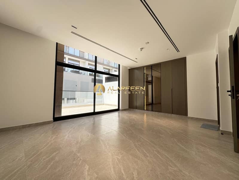 Brand New | Vastu Compliant | Elevator installed - Image 3