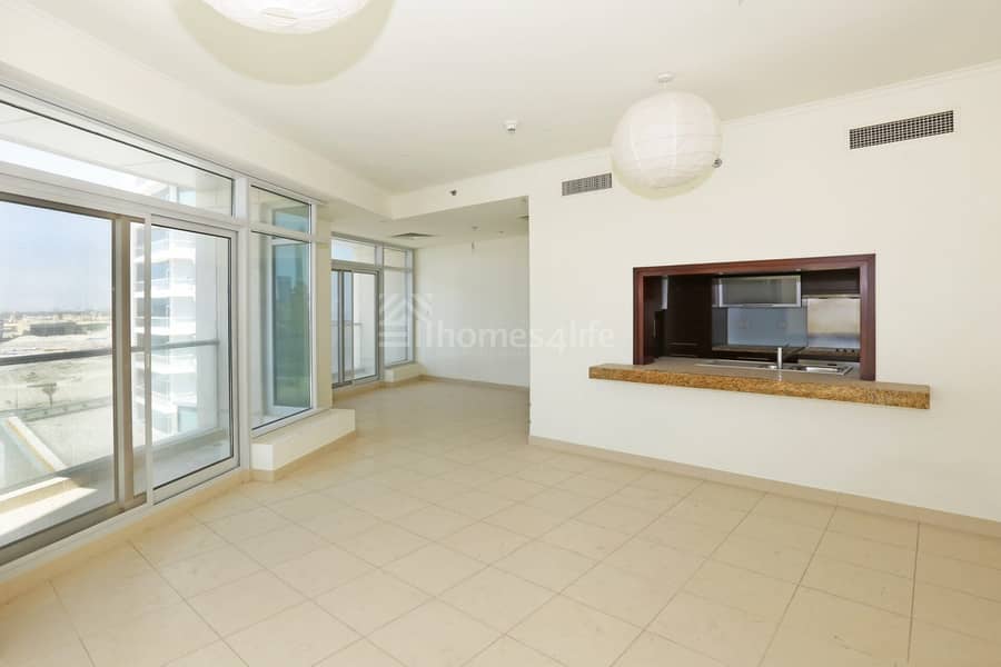 Spectacular | Spacious |Chiller Free Spectacular | Spacious |Chiller Free