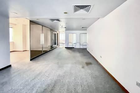 Office for Rent in Sheikh Zayed Road, Dubai - Premium Office for Rent | SZR | Near Metro Office for Rent in Sheikh Zayed Road, Dubai - Premium Office for Rent | SZR | Near Metro