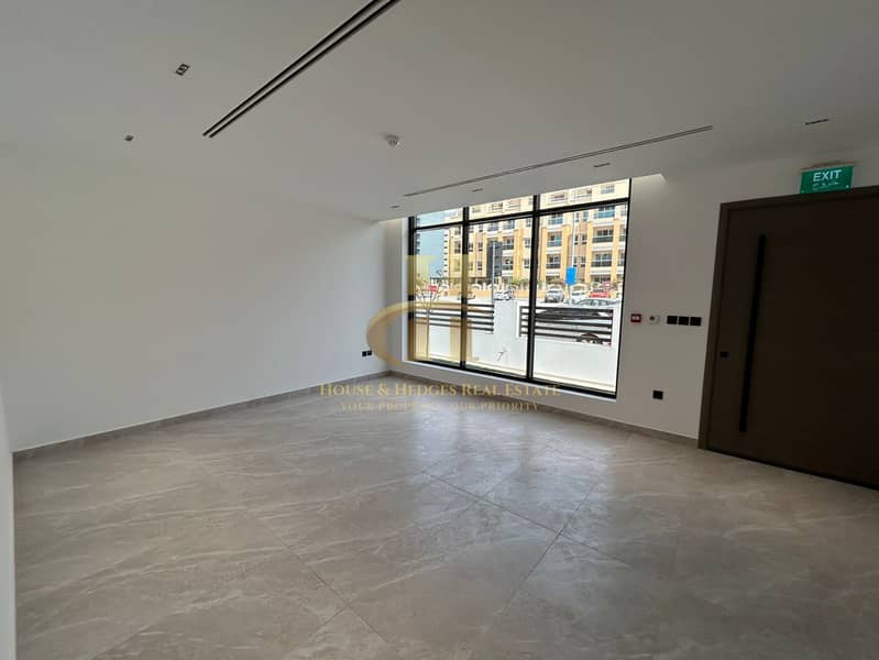 Brand new | 4 bhk + Maid room | Private elevator - Image 9