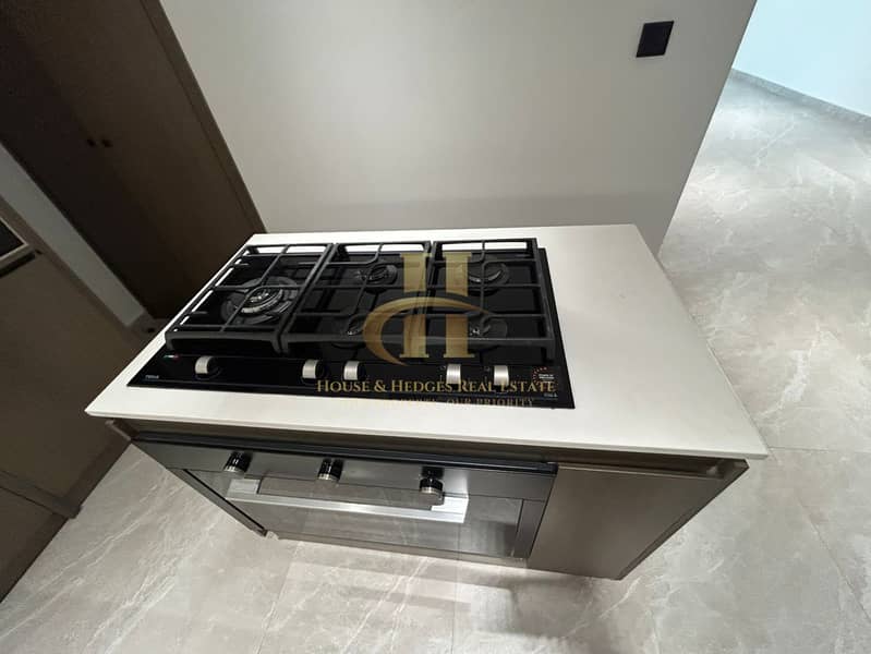 Brand new | 4 bhk + Maid room | Private elevator - Image 14