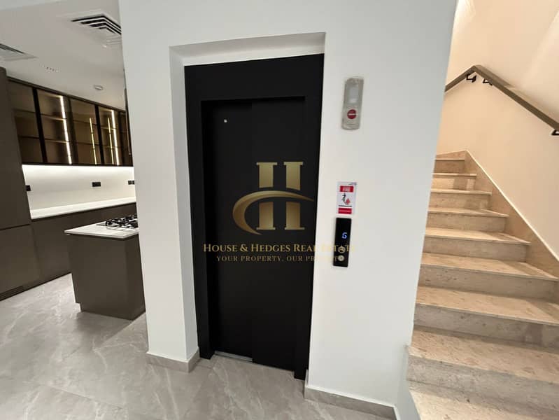 Brand new | 4 bhk + Maid room | Private elevator - Image 23