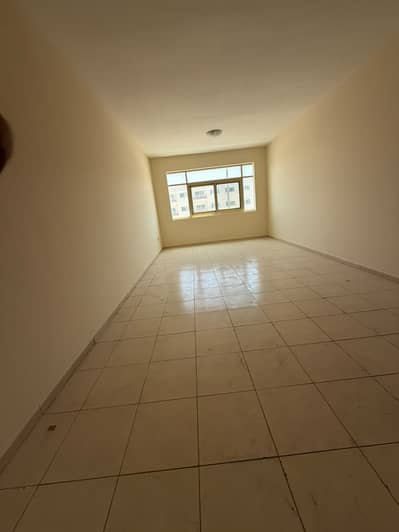 2 Bedroom Flat for Rent in Muwaileh Commercial, Sharjah - WhatsApp Image 2026-06-09 at 15.00. 40 (1). jpeg 2 Bedroom Flat for Rent in Muwaileh Commercial, Sharjah - WhatsApp Image 2026-06-09 at 15.00. 40 (1). jpeg