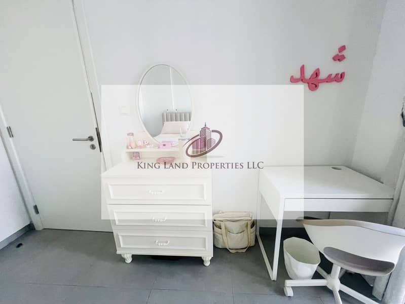 16 79e463dd-85cc-4c75-93eb-c62a174bf601. jpg