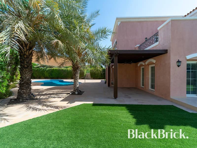 Upgraded | Private Pool | Quiet Location Upgraded | Private Pool | Quiet Location