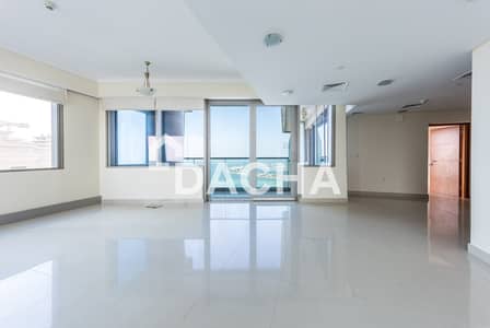 2 Bedroom Flat for Rent in Dubai Marina, Dubai - Breathtaking Views | High Floor | Spacious 2 BR 2 Bedroom Flat for Rent in Dubai Marina, Dubai - Breathtaking Views | High Floor | Spacious 2 BR