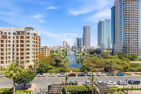 2 Bedroom Flat for Sale in The Greens, Dubai - Exclusive | Full Lake View | Vacant | Near to Souk 2 Bedroom Flat for Sale in The Greens, Dubai - Exclusive | Full Lake View | Vacant | Near to Souk