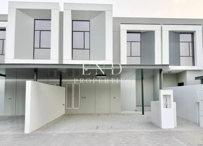 Villa en Al Furjan,Al Furjan West,Murooj Al Furjan West, 3 dormitorios, 225000 AED - 15421744 Villa en Al Furjan,Al Furjan West,Murooj Al Furjan West, 3 dormitorios, 225000 AED - 15421744