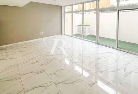 3 Bedroom Townhouse for Sale in DAMAC Hills 2 (Akoya by DAMAC), Dubai - Vacant August | Quiet Street | B2B 3 Bedroom Townhouse for Sale in DAMAC Hills 2 (Akoya by DAMAC), Dubai - Vacant August | Quiet Street | B2B