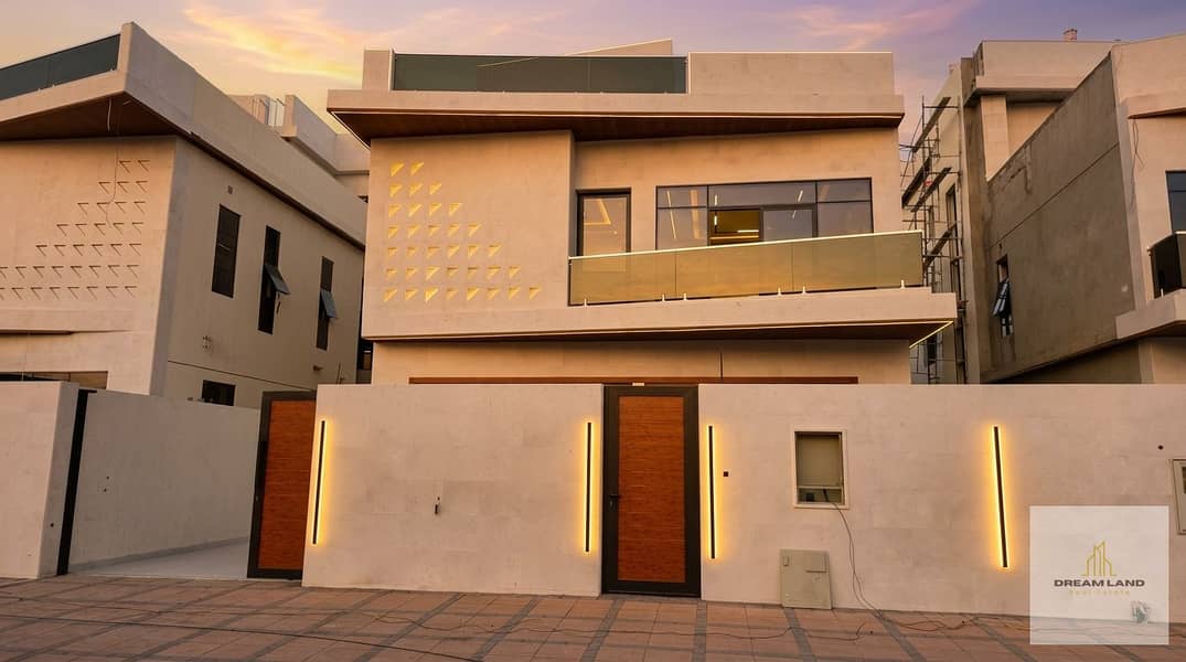 5 Luxury_villa_enhancement_202604101229. jpeg
