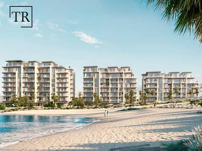 5 Bedroom Penthouse for Sale in Jumeirah, Dubai - Investor Deal |Premium Finishing| Waterfront Views