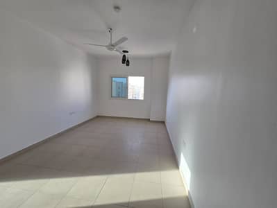 1 Bedroom Flat for Rent in Al Qulayaah, Sharjah - WhatsApp Image 2026-06-02 at 4.23. 04 PM (1). jpeg 1 Bedroom Flat for Rent in Al Qulayaah, Sharjah - WhatsApp Image 2026-06-02 at 4.23. 04 PM (1). jpeg