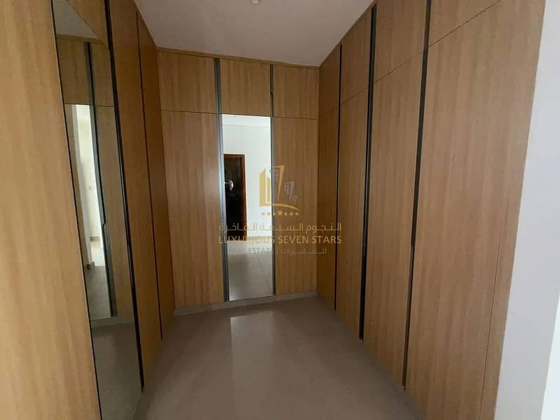 29 830498948-1066x800. webp