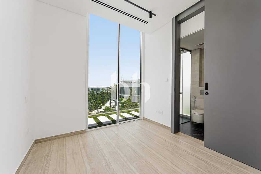 28 images image img
