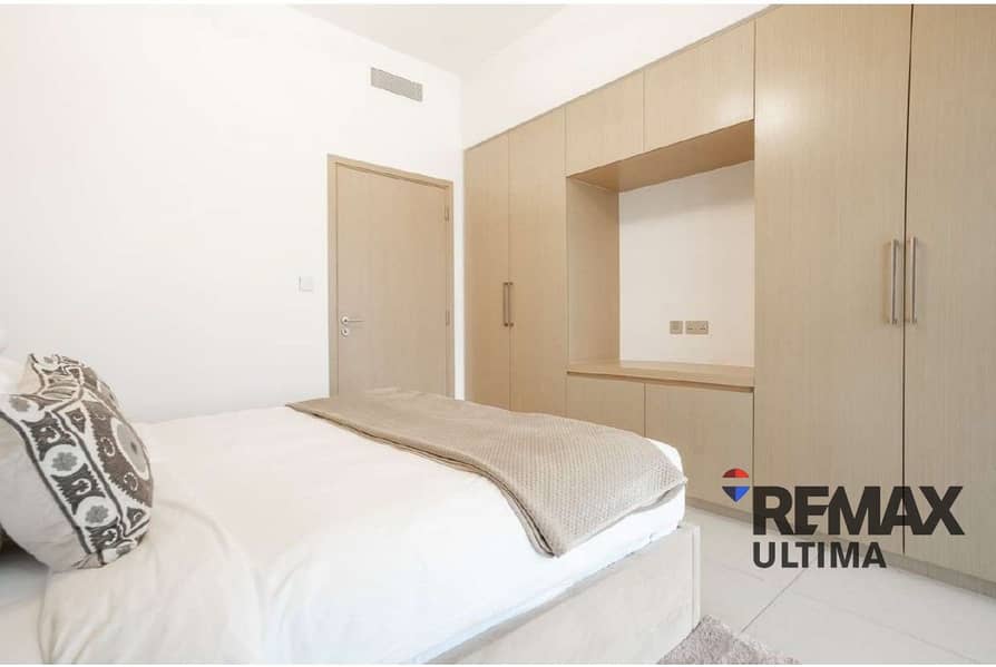 35 Chic 2BR with Exquisite Burj Khalifa & Fountain View at Burj Royale Downtown Dubai_page-0039. jpg