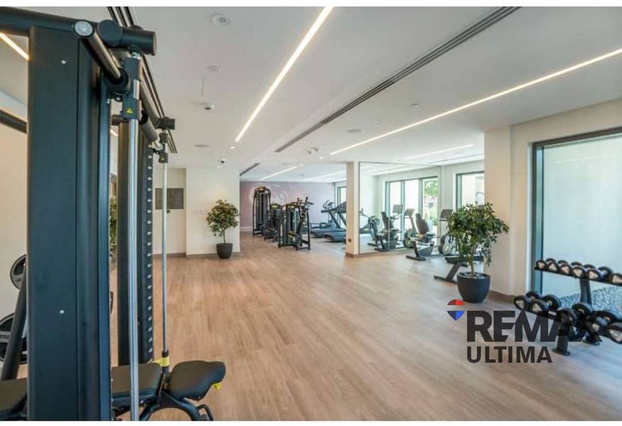 47 Chic 2BR with Exquisite Burj Khalifa & Fountain View at Burj Royale Downtown Dubai_page-0051. jpg