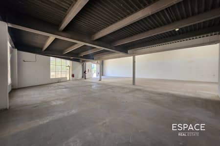 Warehouse de  à à louer à Dubai Investments Park (DIP), Dubai - Entrepôt à Dubai Investments Park (DIP)，Dubai Investments Park 1, 287140 AED - 15425291