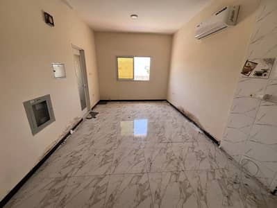 Studio for Rent in Al Mowaihat, Ajman - WhatsApp Image 2026-06-09 at 12.20. 41 PM. jpeg Studio for Rent in Al Mowaihat, Ajman - WhatsApp Image 2026-06-09 at 12.20. 41 PM. jpeg