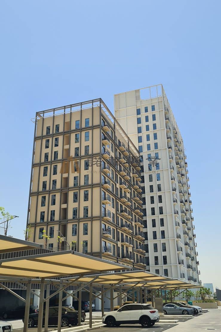 13 collective-tower-1_BaWHr_xl. jpg