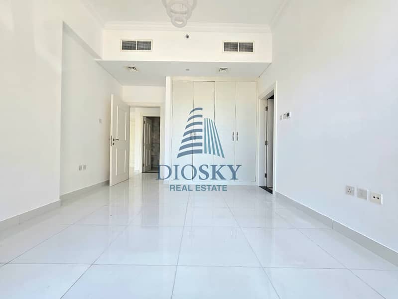 5 Image 5