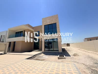 5 Bedroom Villa for Sale in Al Jubail Island, Abu Dhabi - Big Plot | Water View | Ready to move in 5 Bedroom Villa for Sale in Al Jubail Island, Abu Dhabi - Big Plot | Water View | Ready to move in