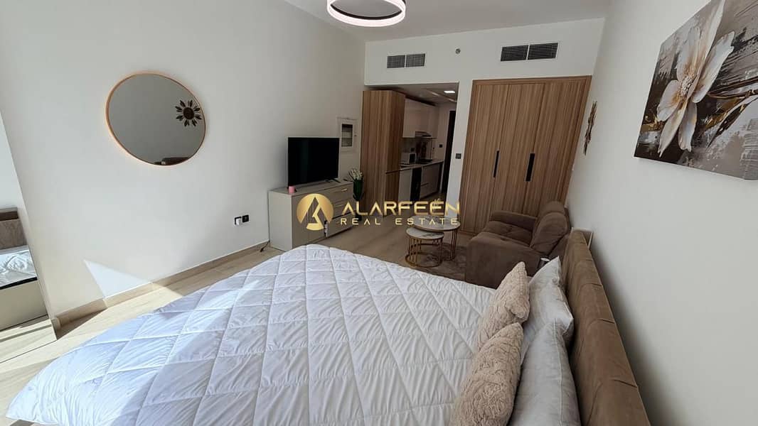 Modern Apartment Studio |Best Amenities| Spacious - Image 8