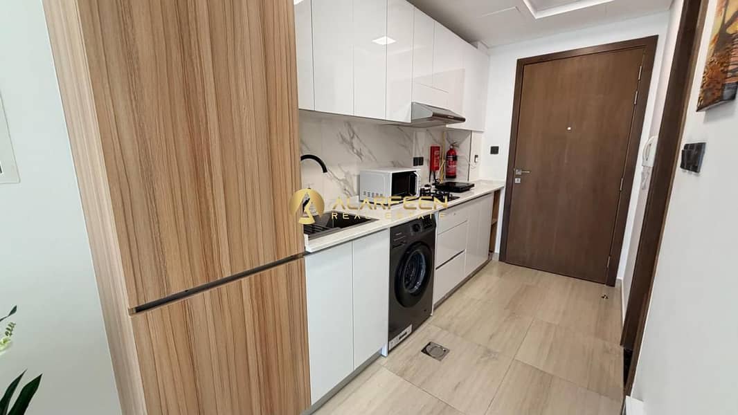 Modern Apartment Studio |Best Amenities| Spacious - Image 9