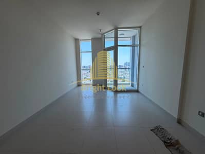 2 Bedroom Apartment for Rent in Hamdan Street, Abu Dhabi - WhatsApp Image 2026-06-10 at 11.36. 42 (2). jpeg 2 Bedroom Apartment for Rent in Hamdan Street, Abu Dhabi - WhatsApp Image 2026-06-10 at 11.36. 42 (2). jpeg