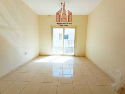3 Bedroom Apartment for Rent in Muwaileh Commercial, Sharjah - 20251118_104428. jpg