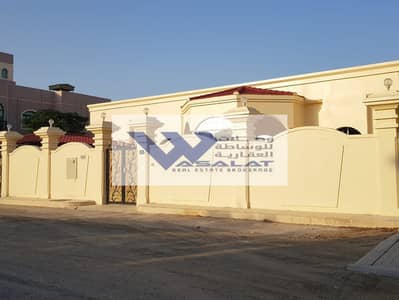 4 Bedroom Villa for Rent in Al Yash, Sharjah - b21fd52a-9c04-4b30-8656-ee40e4d4cb8c. jpg 4 Bedroom Villa for Rent in Al Yash, Sharjah - b21fd52a-9c04-4b30-8656-ee40e4d4cb8c. jpg