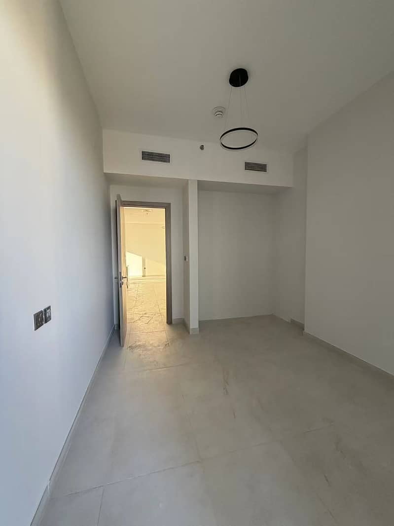 Spacious | Well-Maintained | Great Community - Image 6