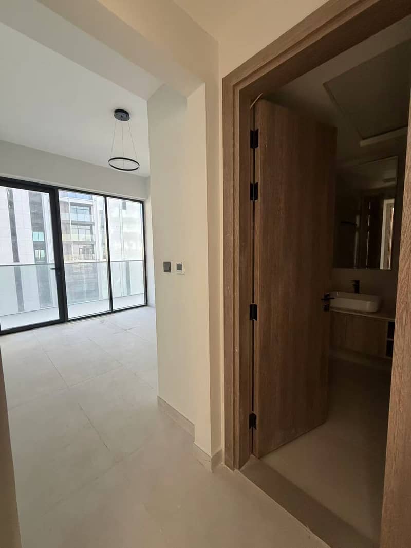 Spacious | Well-Maintained | Great Community - Image 7