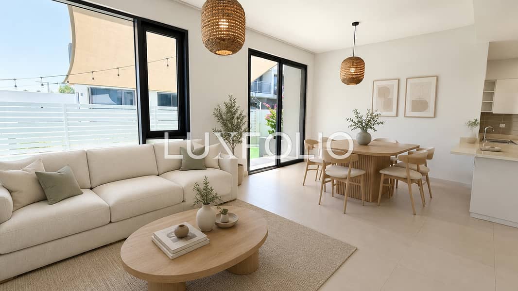Back To Back | Large Corner Plot | Vacant Back To Back | Large Corner Plot | Vacant