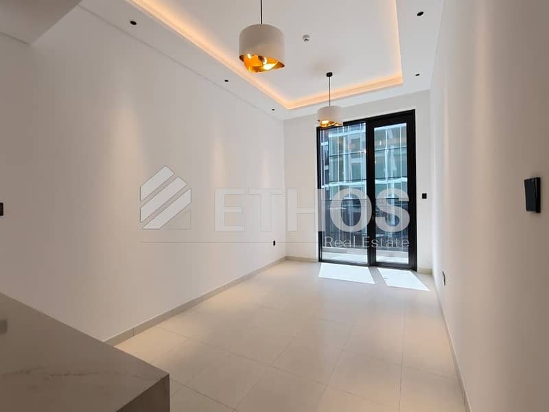 Biggest Layout | Maid’s Room | Close to Mall Biggest Layout | Maid’s Room | Close to Mall