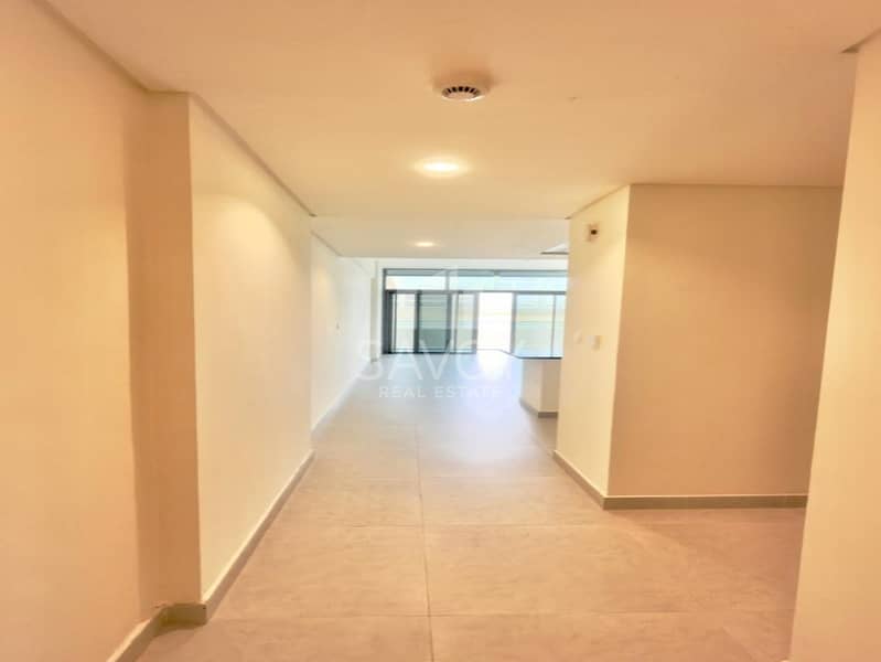 Super Hot Deal | Spacious Studio | Ready To Move Super Hot Deal | Spacious Studio | Ready To Move