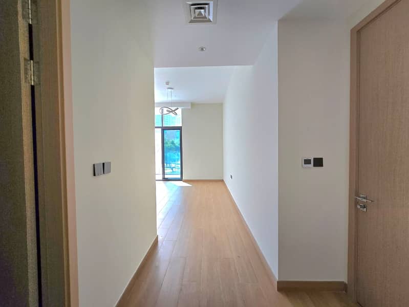 8 Image 8