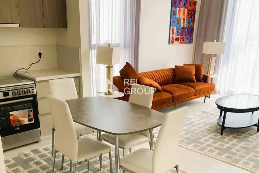 Corner Unit | Premium Furnishing | Vacant Corner Unit | Premium Furnishing | Vacant