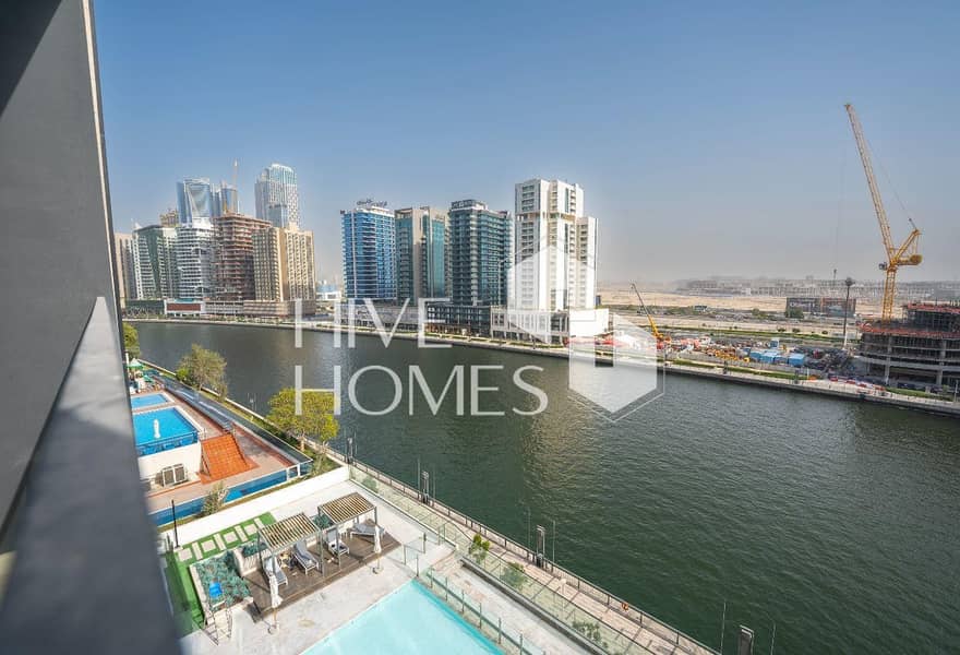 Full Canal View | Private Jacuzzi | Prime Location Full Canal View | Private Jacuzzi | Prime Location