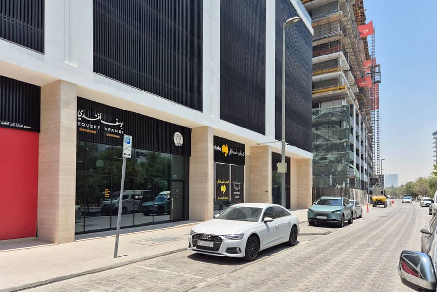 14 Binghatti Azure -16. jpg