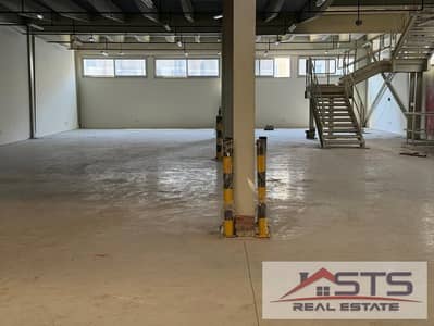 Warehouse in affitto a International City, Dubai - WhatsApp Image 2025-12-30 at 2.59. 00 PM. jpeg
