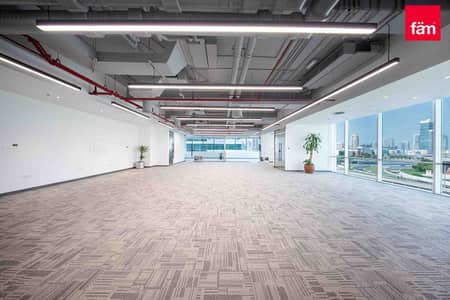 Office for Rent in Sheikh Zayed Road, Dubai - Vacant | Rare size | Grade A | Community Expert
